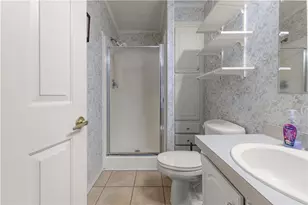 71 Blackbird St, Tiverton, RI 02878 - Photo 8