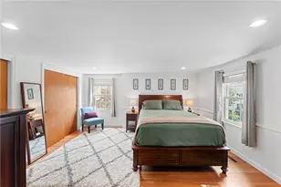 124 Clarence St, Cranston, RI 02910 - Photo 14