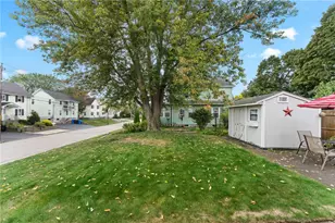 124 Clarence St, Cranston, RI 02910 - Photo 26