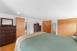 124 Clarence St, Cranston, RI 02910 - Photo 16