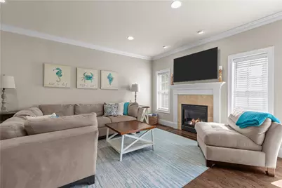 5 Lowndes Street, Newport, RI 02840 - Photo 8