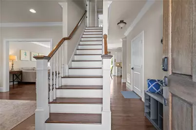 5 Lowndes Street, Newport, RI 02840 - Photo 2