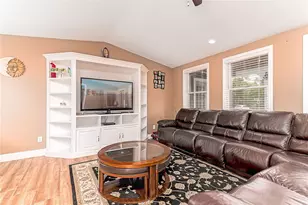 45 Elizabeth Cooper Dr, Charlestown, RI 02813 - Photo 6