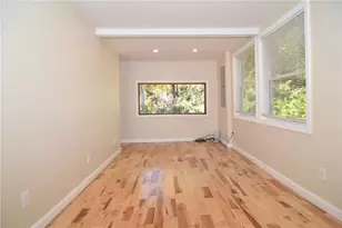 105 S Killingly Rd, Foster, RI 02825 - Photo 6