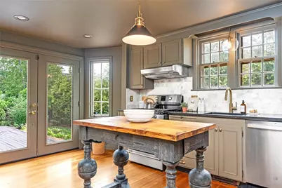 603 East Avenue, Pawtucket, RI 02860 - Photo 14