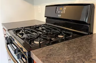 38 Rebekah St, Woonsocket, RI 02895 - Photo 4