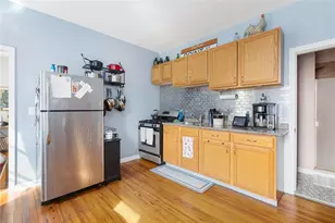 14 Parade St, Providence, RI 02909 - Photo 40