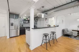 10 Exchange Ct, Pawtucket, RI 02860 - Photo 8