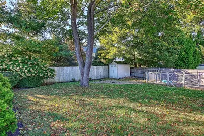 20 Townsend Street, Barrington, RI 02806 - Photo 26