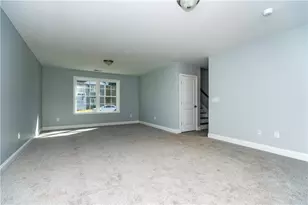 3 June Ct, West Warwick, RI 02816 - Photo 22