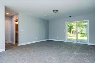 3 June Ct, West Warwick, RI 02816 - Photo 20