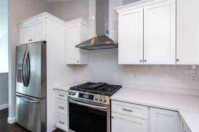 3 June Court, West Warwick, RI 02816 - Photo 4