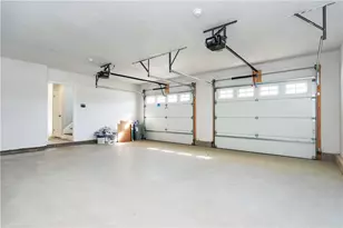 5 June Ct, West Warwick, RI 02816 - Photo 32