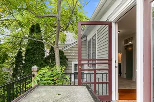 44 Bradford St, Bristol, RI 02809 - Photo 16