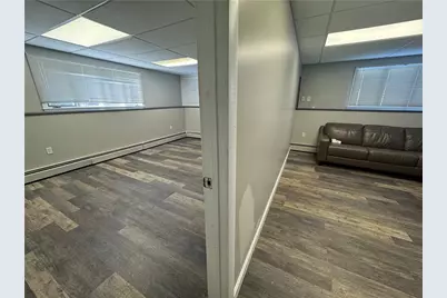 995 Park Avenue, Cranston, RI 02910 - Photo 6