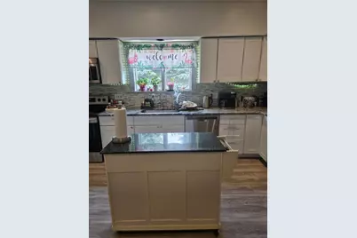 27 Stedman Street, Pawtucket, RI 02860 - Photo 14