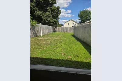 27 Stedman Street, Pawtucket, RI 02860 - Photo 26