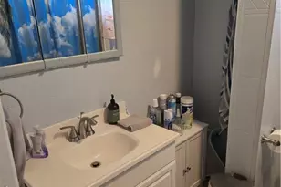 27 Stedman St, Pawtucket, RI 02860 - Photo 12