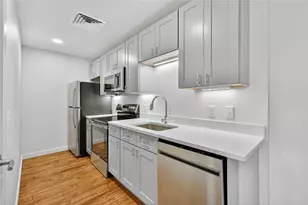 1624 Lonsdale Ave, Lincoln, RI 02865 - Photo 4