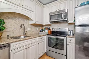 30 Sweet Meadows Ct, Narragansett, RI 02882 - Photo 16