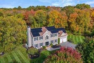 17 Sassafras Rd, Rehoboth, MA 02769 - Photo 2