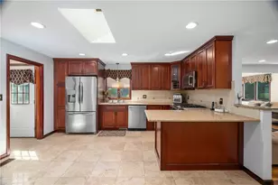 1 Ashley Dr, Lincoln, RI 02865 - Photo 6