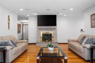 1 Ashley Dr, Lincoln, RI 02865 - Photo 8