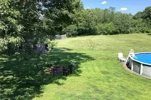 7 Taylor Rd, Johnston, RI 02919 - Photo 4