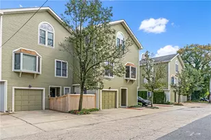 22 Miles Ave, Providence, RI 02906 - Photo 30