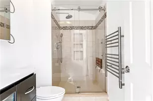 22 Miles Ave, Providence, RI 02906 - Photo 20