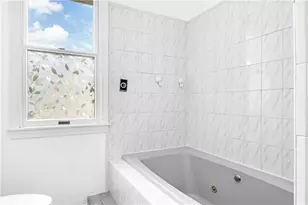 22 Miles Ave, Providence, RI 02906 - Photo 24