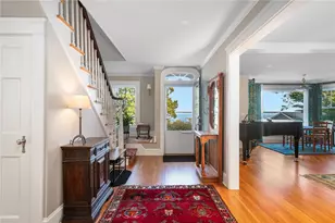 140 Aldrich Ave, Warwick, RI 02889 - Photo 8