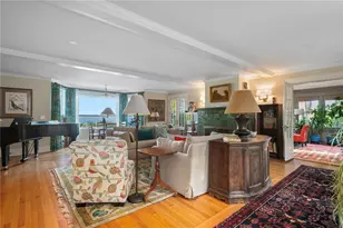 140 Aldrich Ave, Warwick, RI 02889 - Photo 12