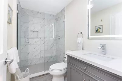 112 Harrison Avenue #B, Newport, RI 02840 - Photo 14