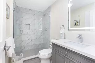 112 Harrison Ave, Newport, RI 02840 - Photo 14