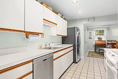 119 Corey Lane, Middletown, RI 02842 - Photo 12