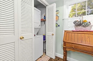 119 Corey Ln, Middletown, RI 02842 - Photo 16