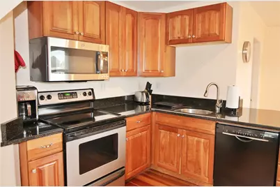 23 Smith Avenue #3, Newport, RI 02840 - Photo 14