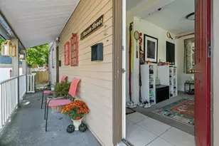 21 Slocum St, Newport, RI 02840 - Photo 6