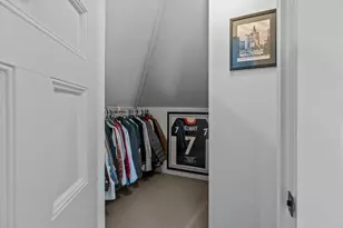 21 Slocum St, Newport, RI 02840 - Photo 28