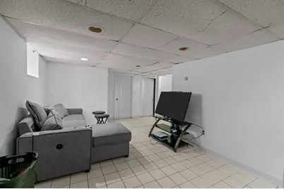 21 Slocum Street, Newport, RI 02840 - Photo 40