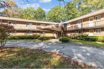 72 West Shore Road #104, Warwick, RI 02889 - Photo 2