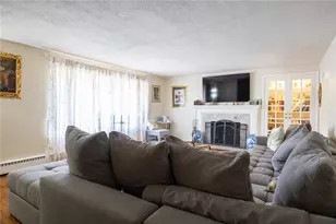 2894 Mendon Rd, Cumberland, RI 02864 - Photo 16