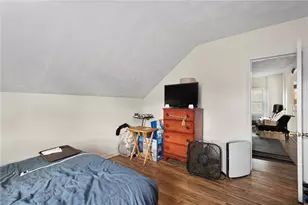 7 Cleveland Ave, Cranston, RI 02920 - Photo 24