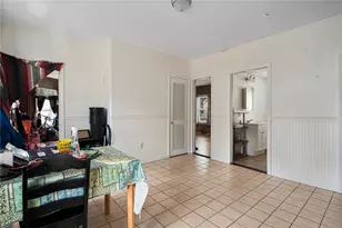 7 Cleveland Ave, Cranston, RI 02920 - Photo 4