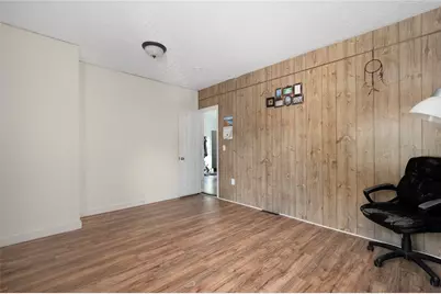 7 Cleveland Avenue, Cranston, RI 02920 - Photo 12