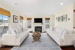 44 Tuckerman Ave, Middletown, RI 02842 - Photo 4