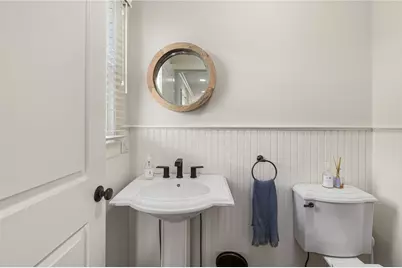 44 Tuckerman Avenue, Middletown, RI 02842 - Photo 20