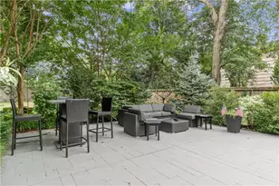 426 Spring St, Newport, RI 02840 - Photo 24