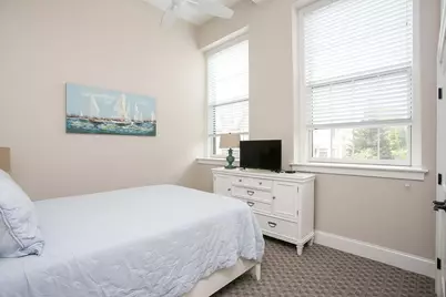 32 Carey Street #1D, Newport, RI 02840 - Photo 16